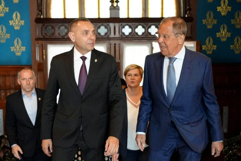 Stradner: Avertissements d'ouverture du pont Ibër, Aleksandar Vulin, visitera la Russie cette semaine