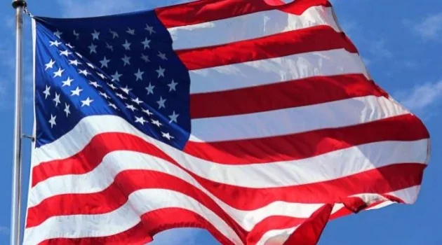 Cosa ispira i commenti antiamericani degli albanesi sul social network?