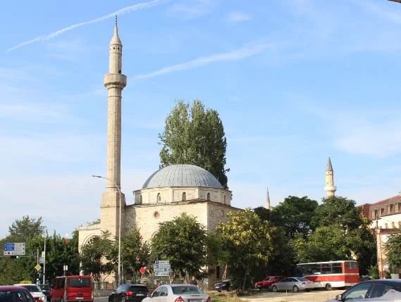 Charshia Mosque in Pristina, target of heavy appeal