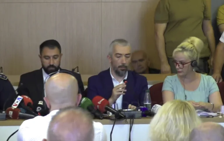 Citizens in the North, Krasniqi, Attic and Elshani present