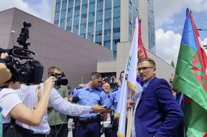 La police du Kosovo arrête un politicien serbe
