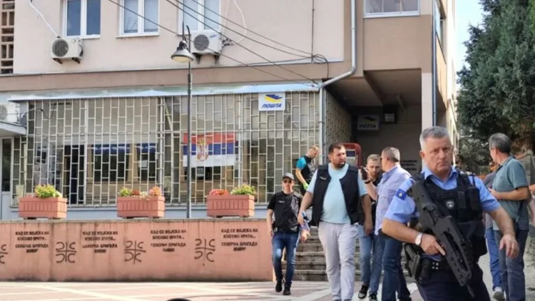 Shutting down postal branches in the north without co-ordination, action leading the US and EU to respond to Kosovo