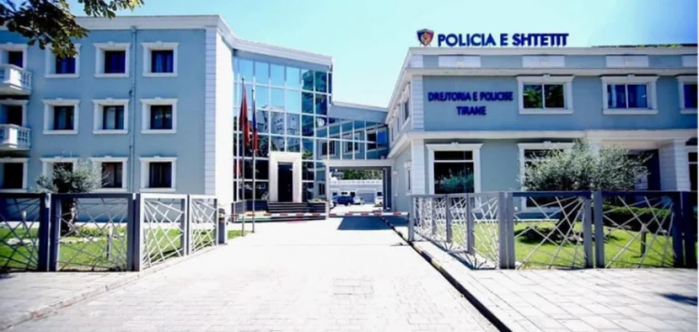 Who is Arben Lamce wanted by the SPAK for being arrested in Kosovo?