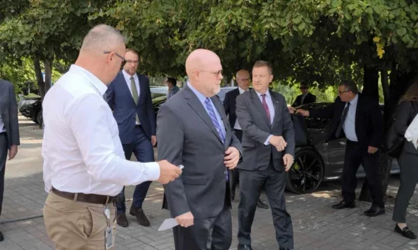 Havenier: QUINT and NATO do not support changing status for Ibër Bridge