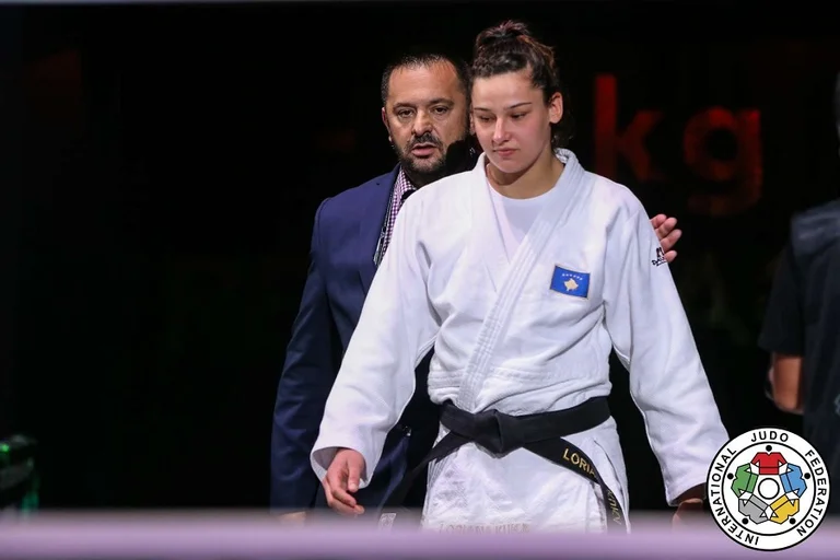 Loriana Kuka passe le premier obstacle, continue le voyage pour les médailles olympiques