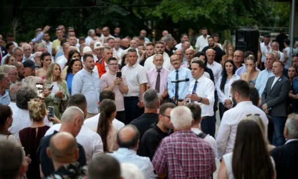 Attendre les exilés au quartier général du LDK, Obadiah: Volonté pour la probation électorale, Nouvel An, Nouvelle Route, Nouveau Gouvernement