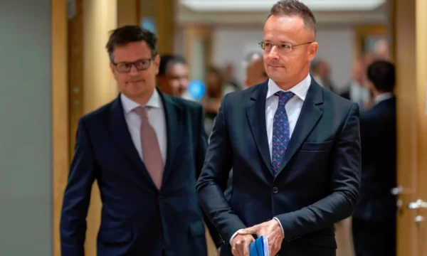 European Union Changes Land of Ministers' Meeting From Budapest to Brussels