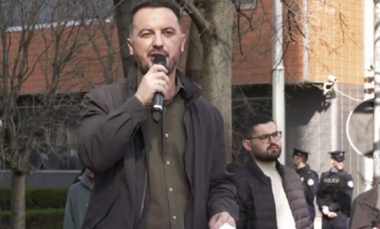 Molliqaj: Kurti po flet për luftë sepse do të na shesë autonominë