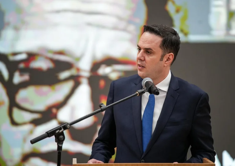 Abdixhiku: Kosova e zbrazët, populistët se kanë brengë