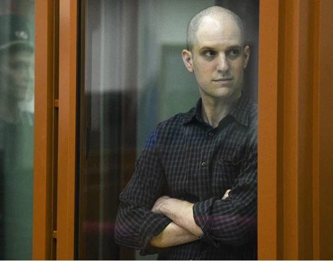 Rusia condenó a periodista estadounidense a 16 años de prisión