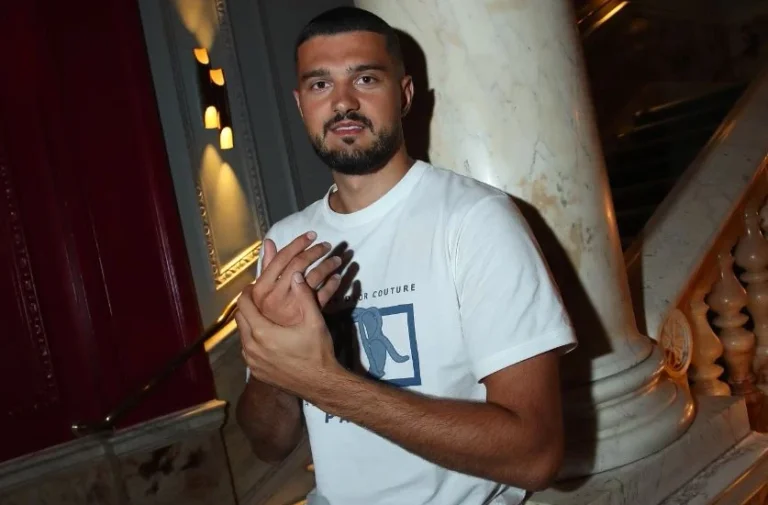 Murak è formalizzato in Premier League