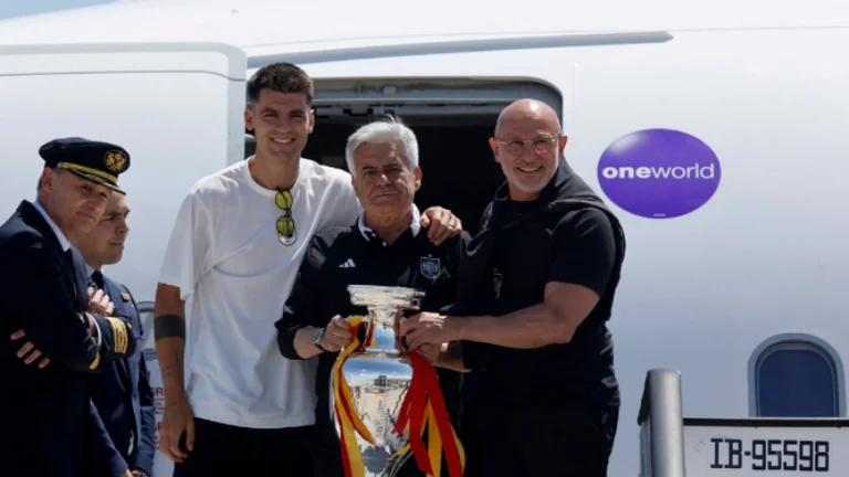 Es gibt keinen Komfort für die Führer des spanischen Fußballverbandes Pedro Rocha, wurde seit zwei Jahren ausgesetzt.