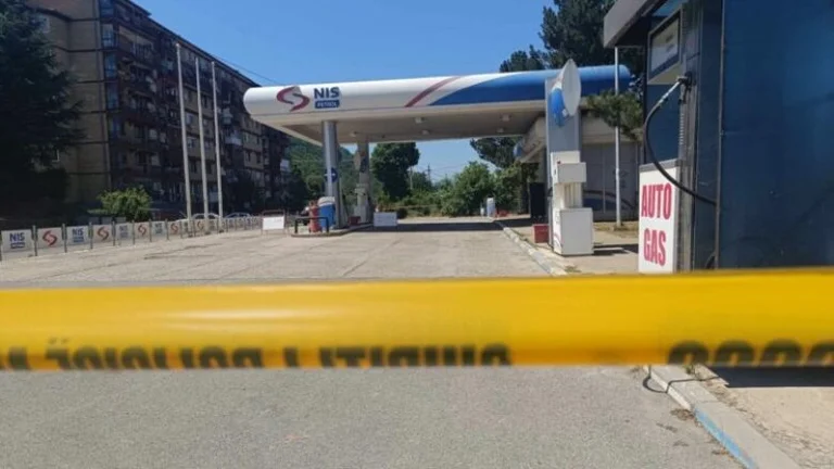 Cerrar tres estaciones de gas norte, AKP: Aperon sin licencia