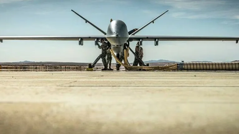 Retired American General: Un terzo dell'esercito statunitense può essere robotizzato entro il 2039