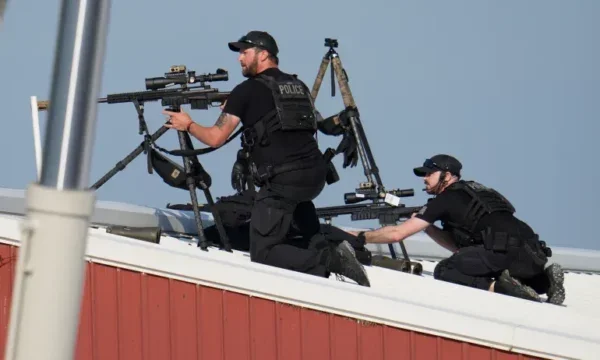 CNN: Authorities identified Trump bomber through gun, he had no documents