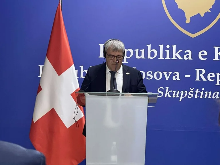 Nusbaumer: La Suisse s'inquiète des tensions entre le Kosovo et la Serbie