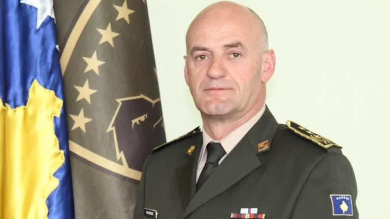 Ehemaliger KSF Commander: Serbien bereitet Kampfmanöver vor