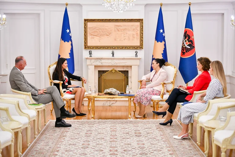 Osmani incontra il nuovo capo dell'UNICEF Kosovo