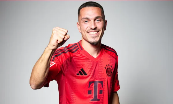 Official: Arjon Ibrahimovic erneuert mit Bayerni