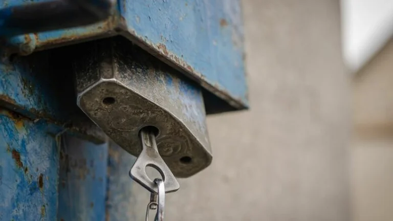 Do you know what these holes are for? The Explain is very logical
