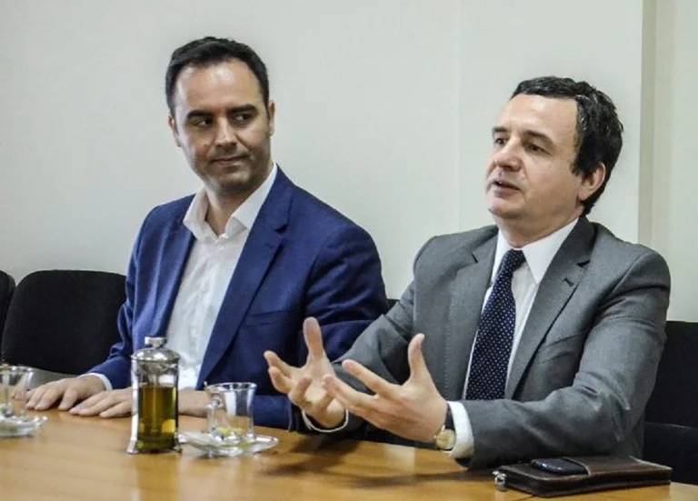 Shtëpia muze e LPK-së, do të kërkohet mbështetje financiare nga Kurti dhe Konjufca