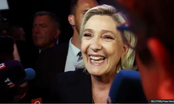 Far right in France celebrates victory, requires majority