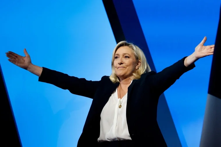 Le Pen s'adresse à Macron : Votre camp a pratiquement disparu