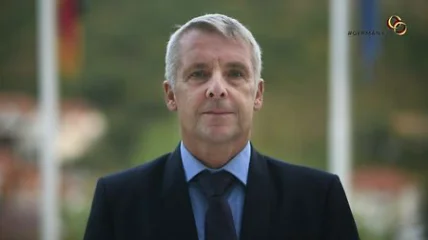 - No. Rohde responde a las acusaciones de Vuchiqi