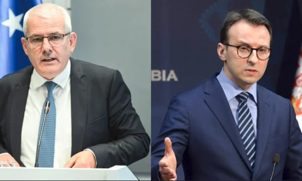 Petkov reagiert auf Svechla: Alles, was Sie tun können, ist stolz auf soziale Vernetzung