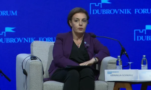 Scorel pour KiE: Le Kosovo doit surmonter les conditions d'adhésion pour avoir les mêmes chances avec les autres pays