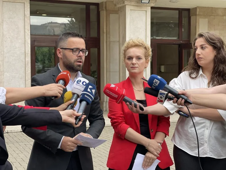 AGK calls on the Government to withdraw from the KPM bill: Danger of reducing media pluralism!