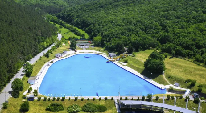 Excavationspool geöffnet heute freien Eingang