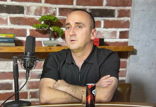 Syla, OVL KLA: Kurt doesn't fire Mimoza Kusar for having his own host, needs communication with Milan Radojiciqi