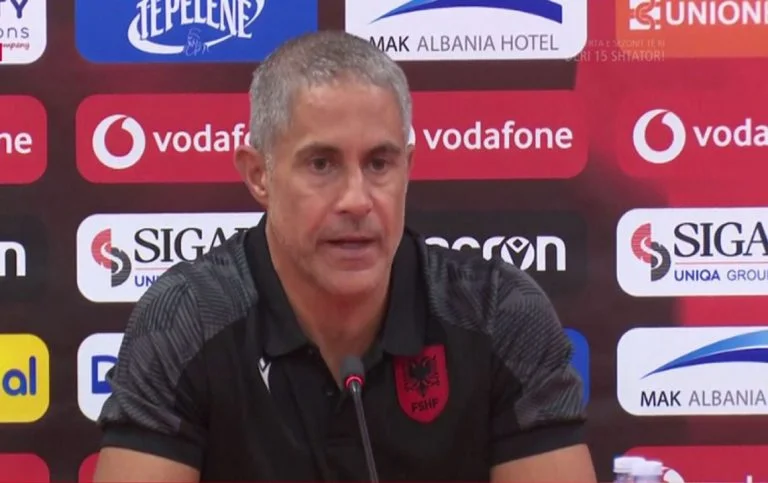 Sylvinho spricht nach der Eliminierung von Albanien aus Europa: Lassen Sie sich von diesem Wettbewerb ableiten, bin ich glücklich mit den Spielern.