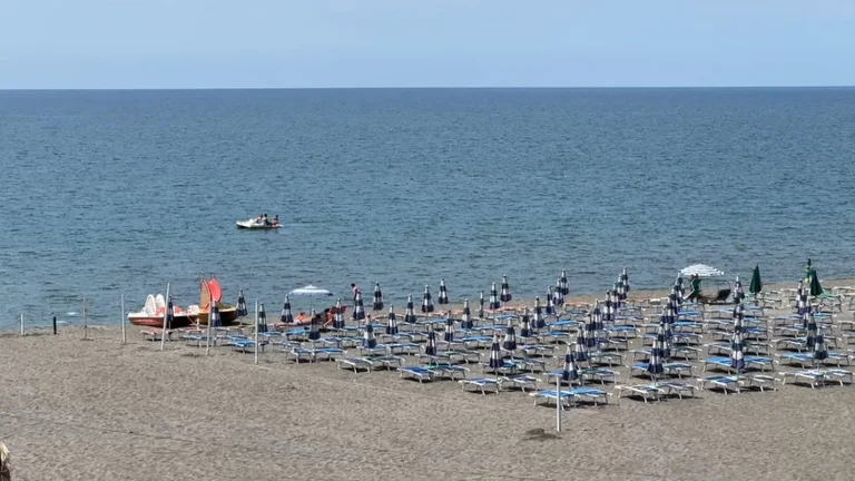 Mbytet një pushues në plazhin e Velipojës