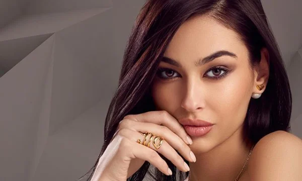 Adrola Dushi: Jam e dashuruar me djalin më të bukur shqiptar