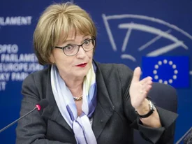 Doris Pack për masat e BE-së: Kosova nuk duhet ndëshkuar
