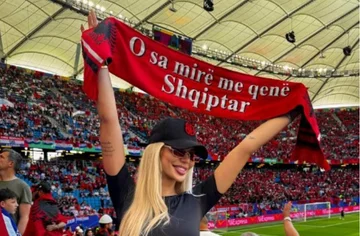 Le Lion de Vjollca est annoncé par le stade