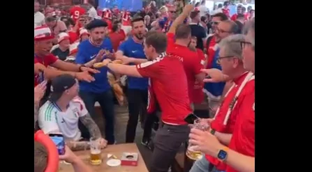 Tifozët austriakë thyejnë bukën franceze pak para ndeshjes