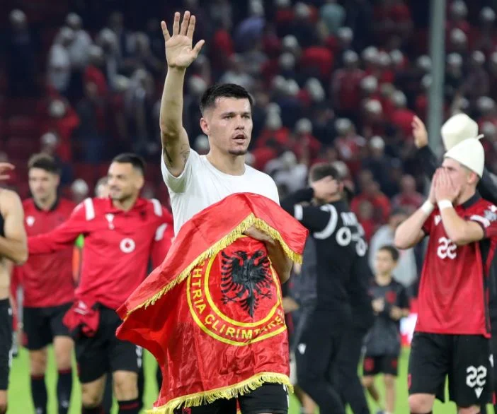 Sylvinho ka “hequr” dorë prej tij, Mirlind Daku reagon pas ndeshjes me Italinë
