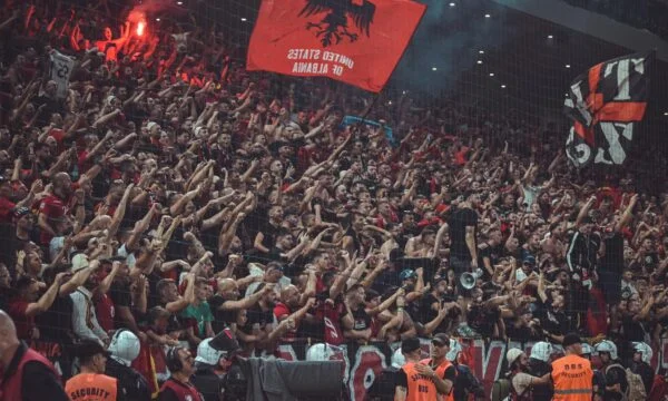 “TKZ” me njoftim të rëndësishëm, ndërrohet vendtakimi i tifozëve në Dortmund