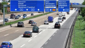 Warnung an Fans in Deutschland, was während der Feierlichkeiten nicht auf Autos sein sollte