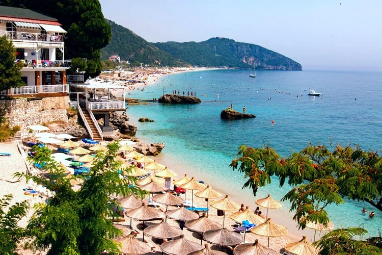 Entrate record dal turismo in Albania, 788m euro solo nei primi tre mesi dell'anno