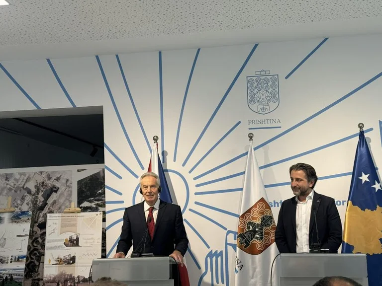 Blair: Help for Kosovo Continues