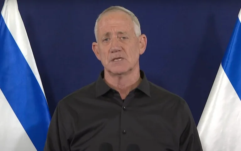 Benny Gantz si dimette dal gabinetto di guerra israeliano