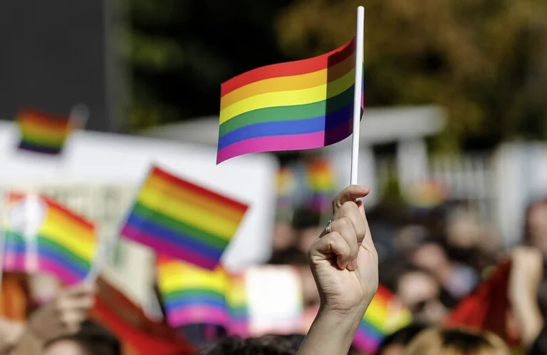 Director KiE's in Pristina: Marriage is not a privilege but a fundamental right