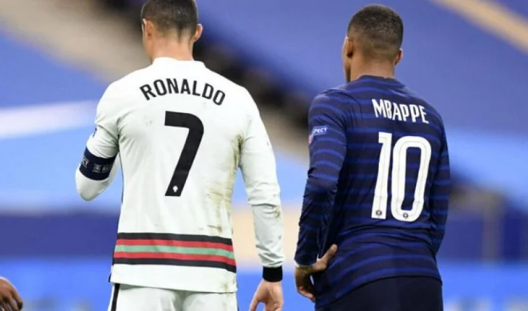 Ronaldo comments on Mbppas' post: I can't wait to see you shine in Bernabee