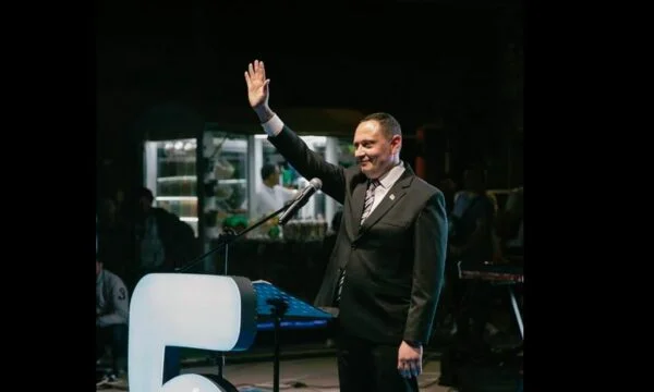 Arber Pajaziti kündigt Sieg in Bujanoc an, dank Wähler