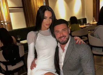 Belle Anna et Robert partagent des moments romantiques