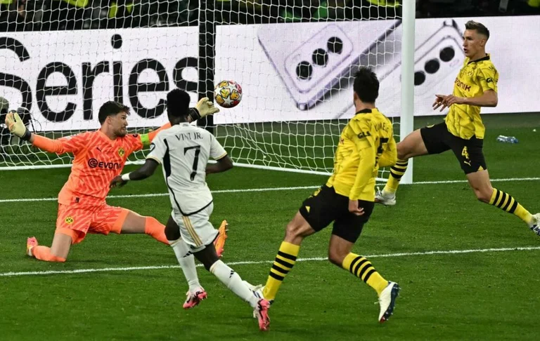 Quince trofeos: el Real Madrid no se detiene en la Champions League, Dortmund no tiene poder para...